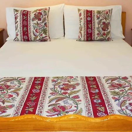 Apartament Mersina Keri