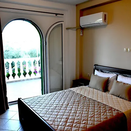 Mersina Apartment *